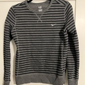 Nike crew neck sweatshirt